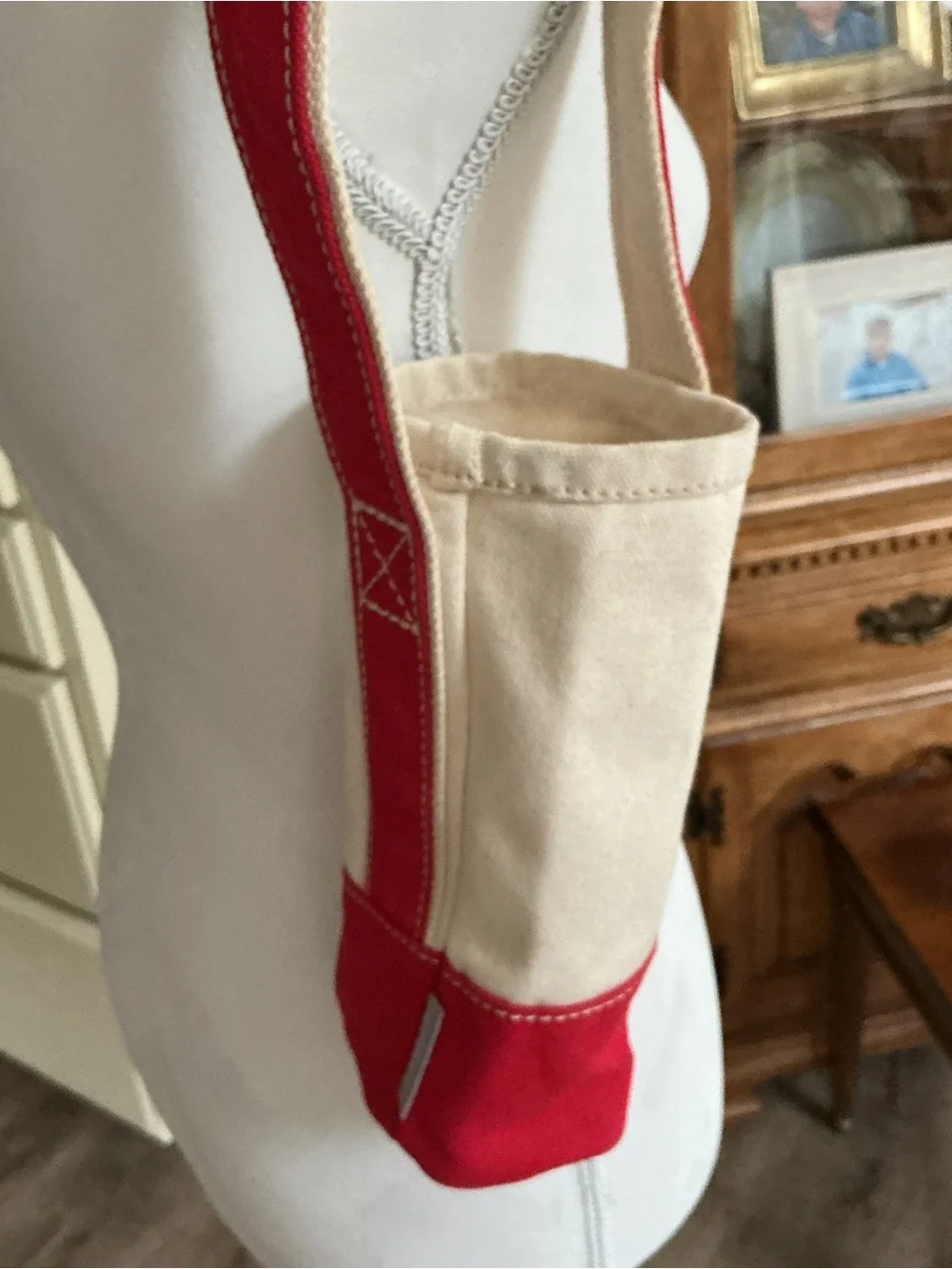 Lands End Canvas Wine Bottle Tote Bag Caddy Red Cream Initial Monogram S